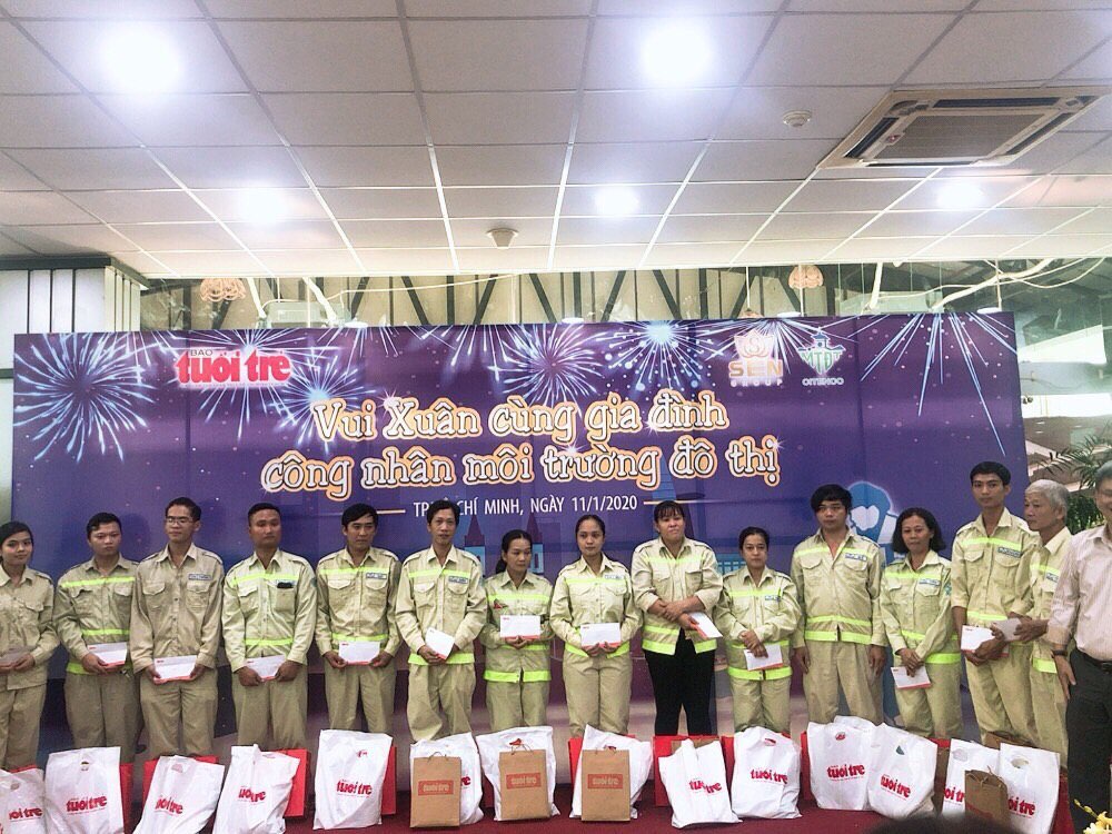 VUI XUÂN CÙNG GIA ĐÌNH CÔNG NHÂN MÔI TRƯỜNG ĐÔ THỊ